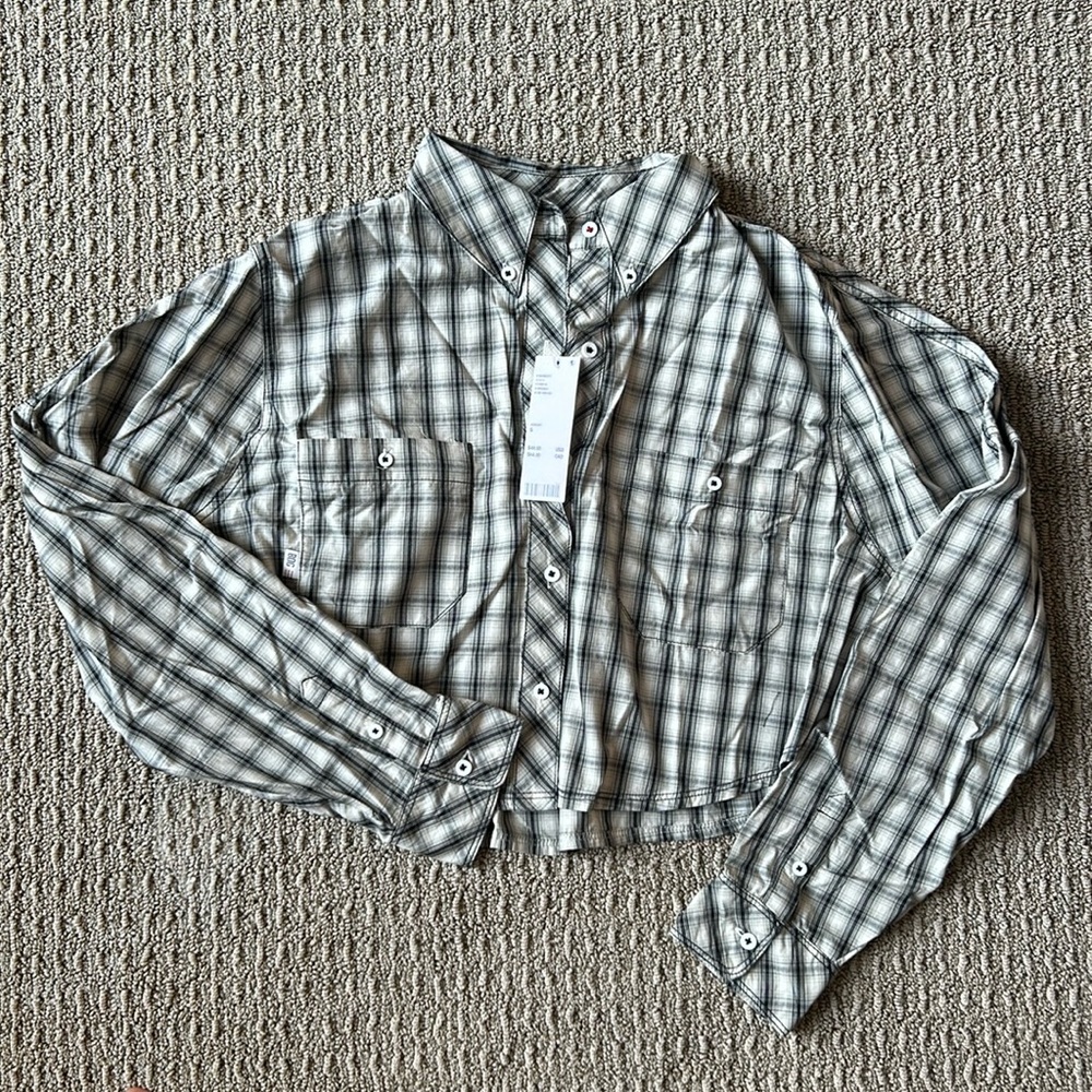 NWT Urban Outfitters BDG Cropped Button Down